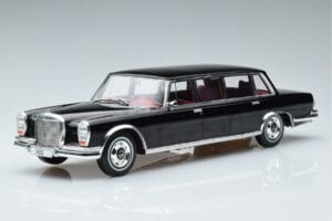 Mercedes 600 LWB Pullman W100 Černý MCG 1:18 MCG18187 Kov