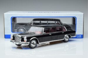 Mercedes 600 LWB Pullman W100 Černý MCG 1:18 MCG18187 Kov – obrázek 6 z 6