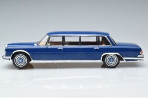 Mercedes S-Class 600 W100 LWB Pullman Tmavě Modrý MCG 1:18 MCG18189 Kov – obrázek 3 z 6