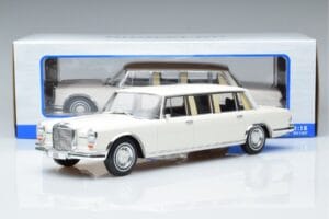 Mercedes S-Class 600 W100 LWB Pullman Bílý MCG 1:18 MCG18188 Kov – obrázek 6 z 6