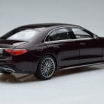 Mercedes S-Class W223 AMG Line Červený Norev 1:18 - image 3 of 8
