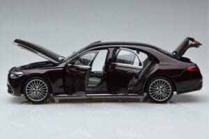Mercedes S-Class W223 AMG Line Červený Norev 1:18 183804 Kov – obrázek 4 z 8