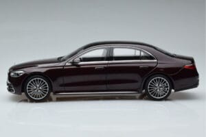 Mercedes S-Class W223 AMG Line Červený Norev 1:18 183804 Kov – obrázek 5 z 8