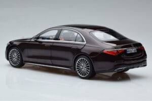 Mercedes S-Class W223 AMG Line Červený Norev 1:18 183804 Kov – obrázek 7 z 8