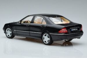 Mercedes S-Class W220 S55 AMG Limitovaná Edice Norev 1:18 183812 Kov – obrázek 6 z 7
