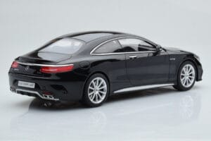 Mercedes AMG S63 C217 Coupe Černý GT Spirit 1:18 ZM041 Pryskyřice – obrázek 2 z 6