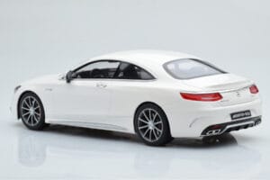 Mercedes AMG S63 C217 Coupe Bílý GT Spirit 1:18 B66960372 Pryskyřice – obrázek 5 z 6
