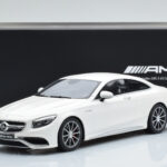Mercedes AMG S63 C217 Coupe Bílý GT Spirit 1:18 - image 6 of 6