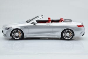 Mercedes AMG S65 A217 Kabriolet Stříbrný GT Spirit 1:18 GT764 Pryskyřice – obrázek 3 z 6