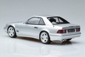 Mercedes SL 73 AMG R129 Brilliant Stříbrný Otto 1:18 OT240 Pryskyřice – obrázek 5 z 6