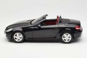 Mercedes SLK R171 Obsidian Černý Metallic Minichamps 1:18 B66962319 Kov – obrázek 5 z 9
