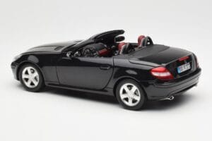 Mercedes SLK R171 Obsidian Černý Metallic Minichamps 1:18 B66962319 Kov – obrázek 8 z 9