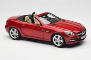 Mercedes SLK R172 Designo Zircon Červený Minichamps 1:18 B66960513 Kov – obrázek 6 z 8