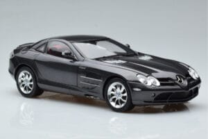 Mercedes SLR McLaren Černý CMC 1:18 M-045F Kov – obrázek 6 z 10