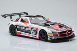 Mercedes SLS AMG GT3 Munnich Motorsport #38 M. Basseng / M. Winkelhock Champions FIA GT1 World Championship 2012 Minichamps 1 – obrázek 4 z 6