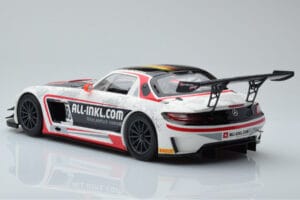 Mercedes SLS AMG GT3 Munnich Motorsport #38 M. Basseng / M. Winkelhock Champions FIA GT1 World Championship 2012 Minichamps 1 – obrázek 5 z 6