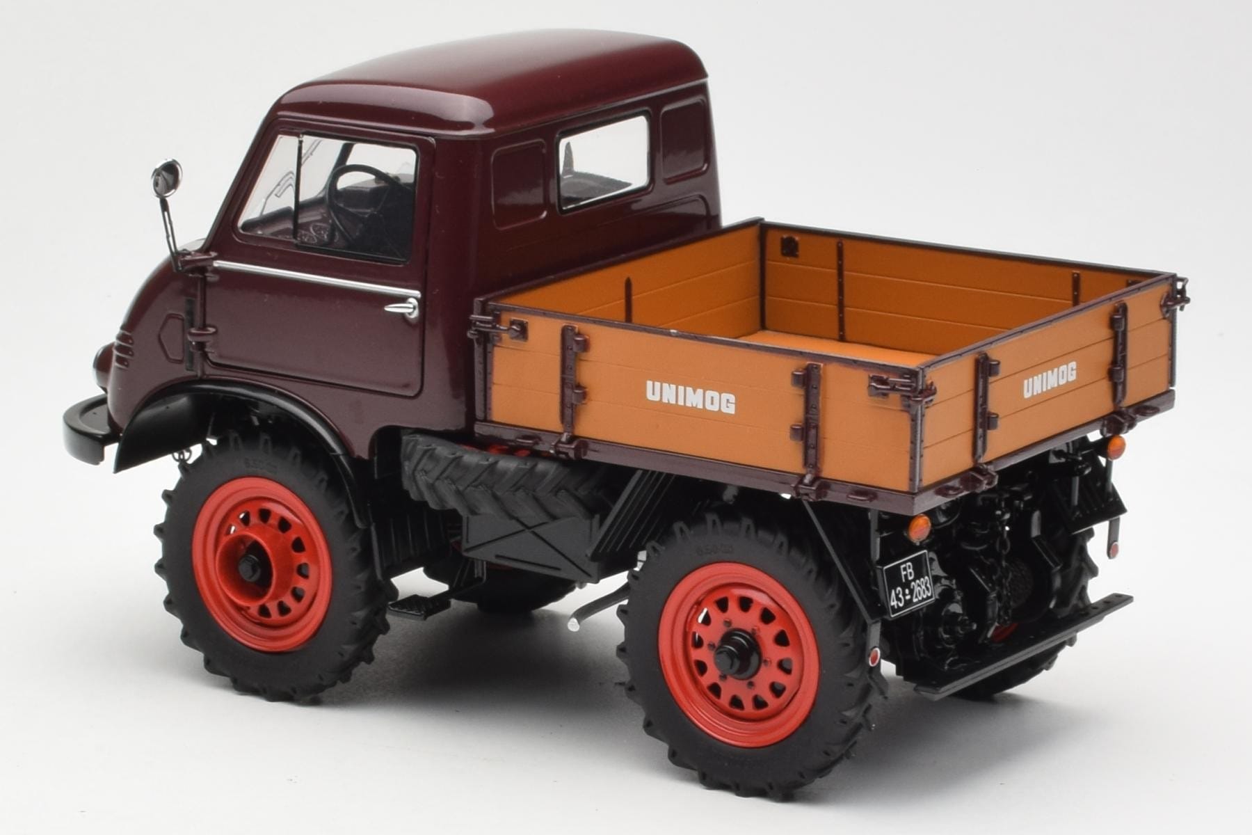 Mercedes Unimog 401 With Westfalia Cabin Schuco 1:18 450014300 Kov – obrázek 7 z 8