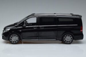 Mercedes V-Class W447 V260L Černý OEM 1:18 QALCN89911150 Kov – obrázek 4 z 8