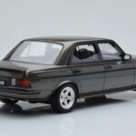 Mercedes W123 AMG 280 Šedý Otto 1:18 - image 2 of 6