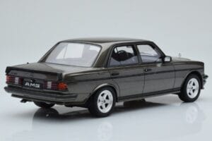 Mercedes W123 AMG 280 Šedý Otto 1:18 OT750 Pryskyřice – obrázek 2 z 6