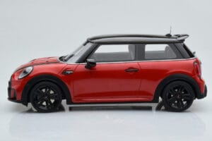 Mini Cooper S JCW F56 Červený Otto 1:18 OT984 Pryskyřice – obrázek 3 z 6