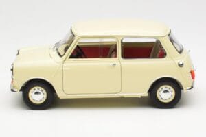 Morris Mini Minor Bílý Kyosho 1:18 08964W Kov – obrázek 4 z 8