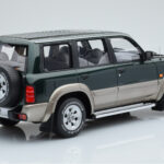 Nissan Patrol GR Y61 Zelený Otto 1:18 - image 2 of 5