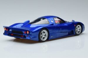Nissan R390 GT1 Road Car GT Spirit 1:18 GT403 Pryskyřice – obrázek 2 z 6