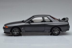 Nissan Skyline GT-R BNR32 Nismo Šedý Otto 1:18 OT411 Pryskyřice – obrázek 3 z 6