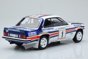 Opel Ascona 400 Rothmans #1 W. Rohrl / C. Geistdorfer Rally Acropolis 1982 IXO 1:18 18RMC097A Kov – obrázek 2 z 6