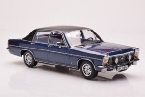 Opel Diplomat B Tmavě Modrý Metalický MCG 1:18 MCG18336 Kov – obrázek 4 z 6
