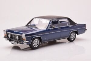 Opel Diplomat B Tmavě Modrý Metalický MCG 1:18 MCG18336