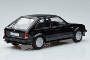 Opel Kadett D GTE Černý MCG 1:18 MCG18270 Kov – obrázek 2 z 6