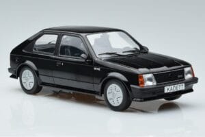 Opel Kadett D GTE Černý MCG 1:18 MCG18270 Kov – obrázek 4 z 6