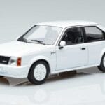 Opel Kadett D GTE Bílý MCG 1:18 MCG18268 Kov