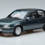 Opel Kadett E GSi Modrý Metalíza Norev 1:18 183614 Kov
