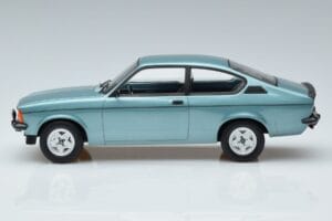 Opel Kadett C Rallye Winterfest Norev 1:18 183654 Kov – obrázek 3 z 6