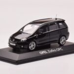 Opel Zafira B OPC Černý Minichamps 1:43 - image 2 of 4