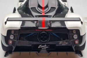 Pagani Zonda Cinque Bílý Benny Almost Real 1:18 850601001 Kov – obrázek 11 z 12