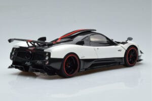 Pagani Zonda Cinque Bílý Benny Almost Real 1:18 850601001 Kov – obrázek 3 z 12