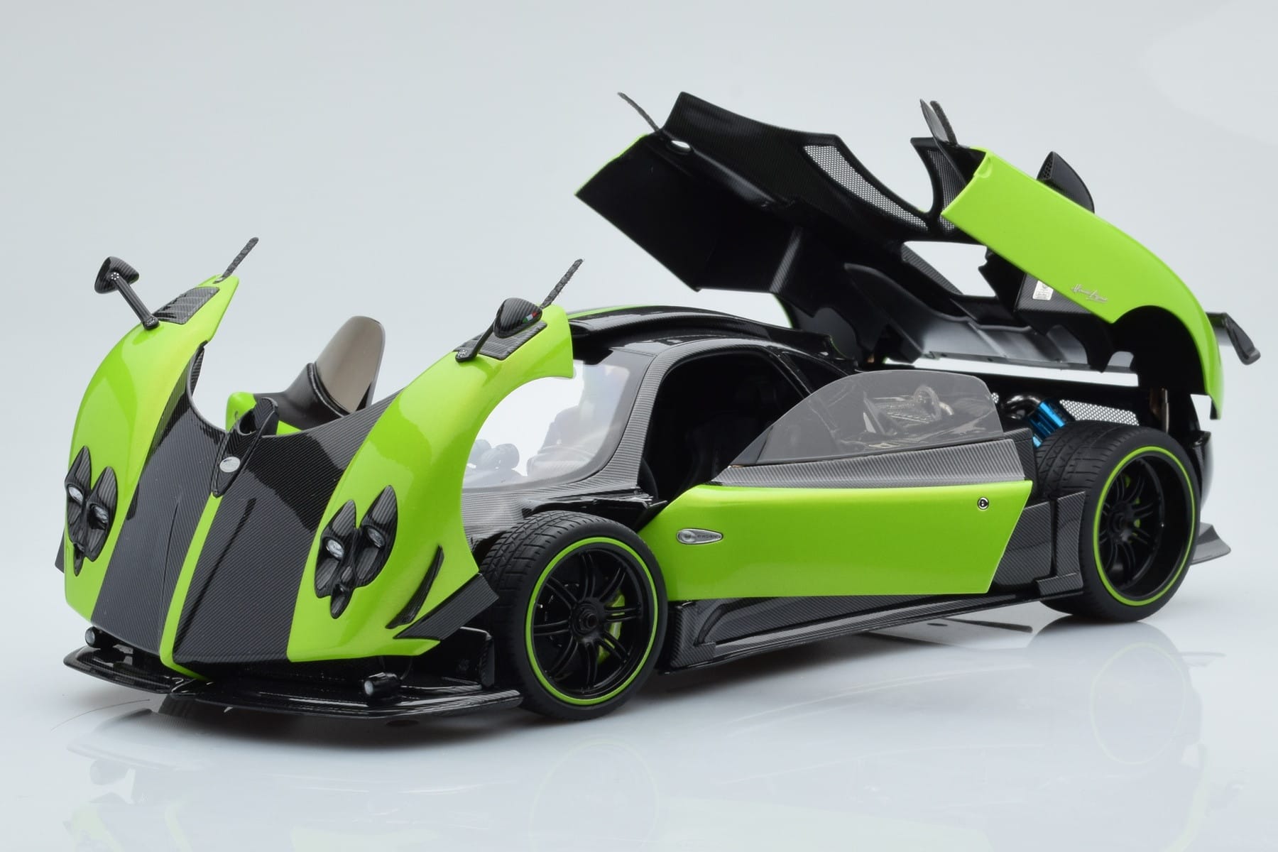 Pagani Zonda Cinque Zelený Firenze Almost Real 1:18 850602001 Kov – obrázek 2 z 15