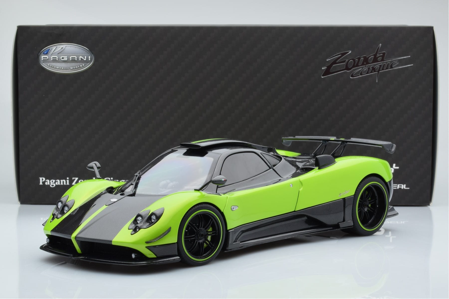 Pagani Zonda Cinque Zelený Firenze Almost Real 1:18 850602001 Kov – obrázek 15 z 15
