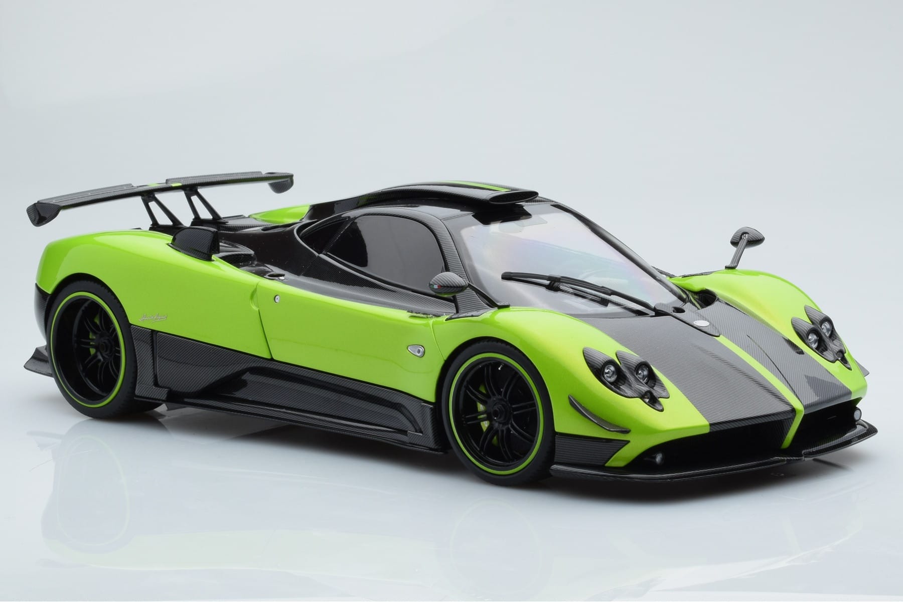 Pagani Zonda Cinque Zelený Firenze Almost Real 1:18 850602001 Kov – obrázek 7 z 15