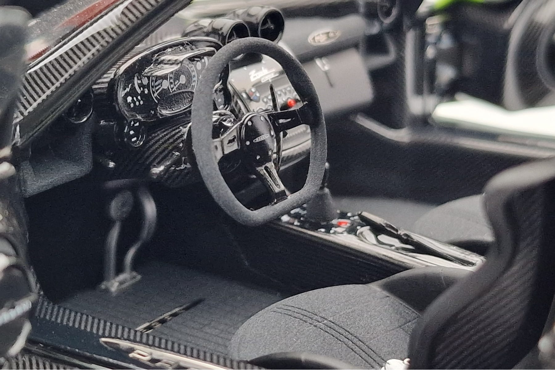 Pagani Zonda Cinque Zelený Firenze Almost Real 1:18 850602001 Kov – obrázek 9 z 15