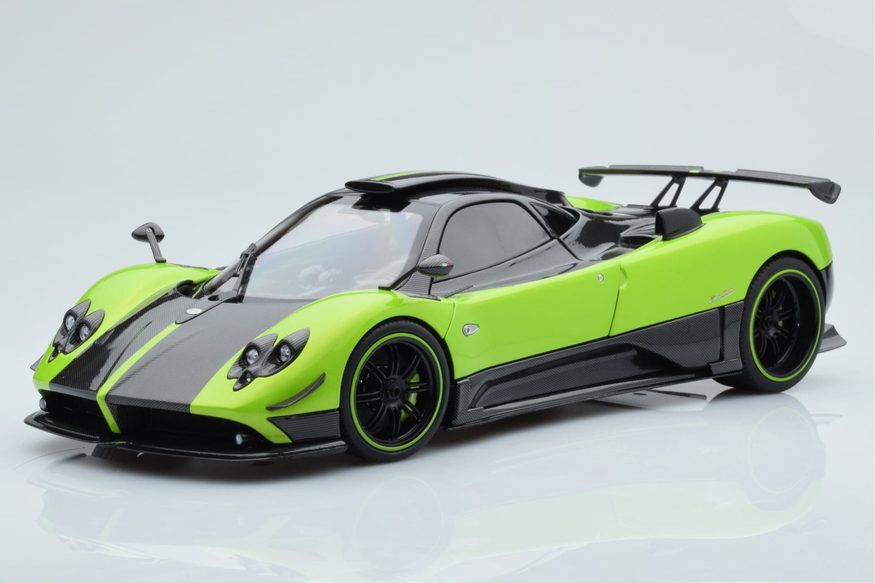Pagani Zonda Cinque Zelený Firenze Almost Real 1:18 850602001 Kov