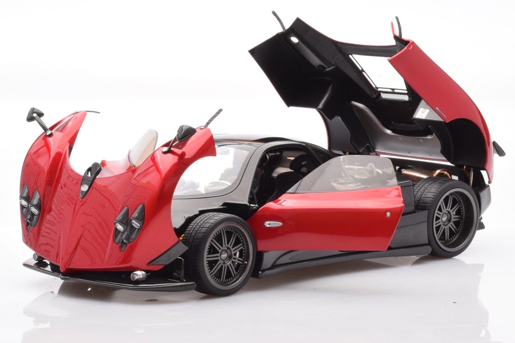 Pagani Zonda F Červený Monza Almost Real 1:18 850406001 Kov – obrázek 2 z 8