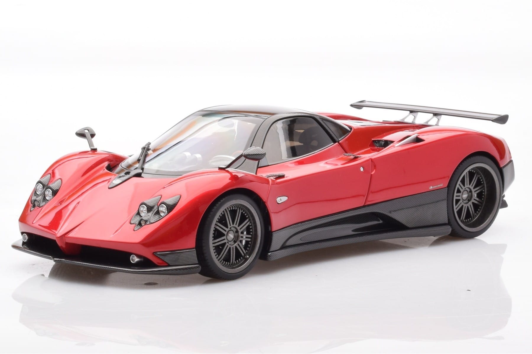 Pagani Zonda F Červený Monza Almost Real 1:18 850406001 Kov