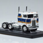 Peterbilt 352 H Bílý IXO 1:43 TR078 - image 4 of 6