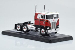 Peterbilt 352 Pacemaker Červený Bílý IXO 1:43 TR097 Kov – obrázek 3 z 4