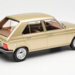 Peugeot 104 GR Béžový Metalíza Norev 1:18 184904 - image 2 of 6